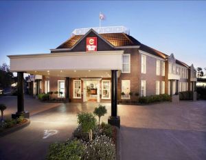 Canterbury International Hotel - Accommodation Port Macquarie