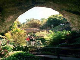 Engelbrecht Cave - Accommodation Port Macquarie