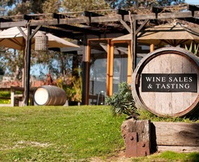 Saint Regis Winery Food  Wine Bar - Accommodation Port Macquarie
