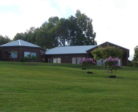 Roses Vineyard at Innes View - Accommodation Port Macquarie