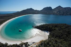 Wineglass Bay Cruise from Coles Bay - Accommodation Port Macquarie